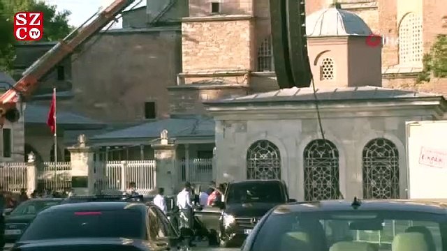 Erdoğan Ayasofya Camii'nde incelemelerde bulundu