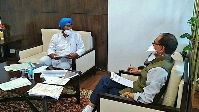 मुख्यमंत्री ने कैबिनेट मंत्री हरदीप सिंह डंग से की वन-टू-वन चर्चा