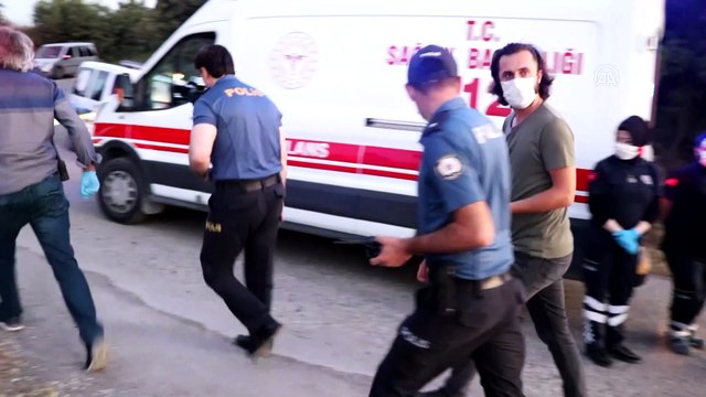 Polise ateş eden şüphelilerin kaçtığı otomobil devrildi: 1 ölü - KÜTAHYA