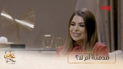 فتاة تعاني من هوس التسوق