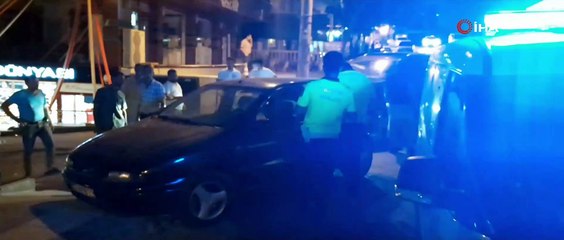 Kaza yapan alkollü sürücü arabasını bırakıp olay yerinden kaçtı