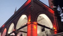 Bursa’da Ayasofya camisi için cuma namazı öncesi dualar edildi