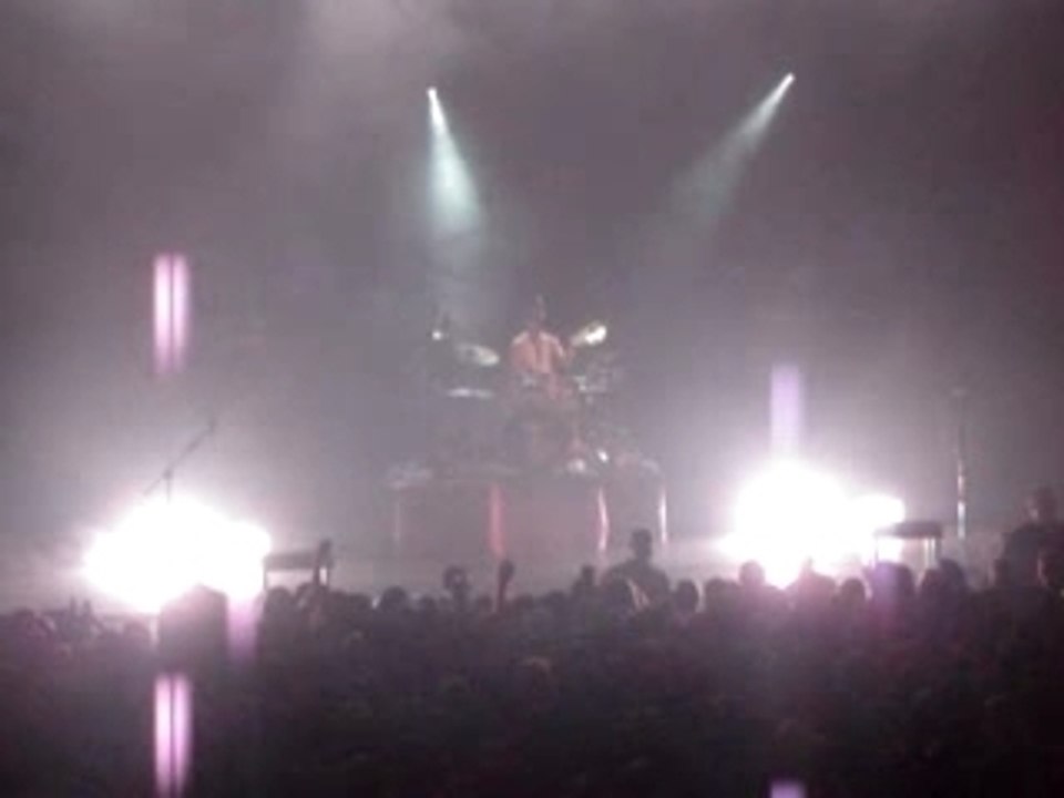 Chris Crippin on the drums London 08