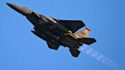 İran yolcu uçağına ABD'ye ait savaş uçağından taciz