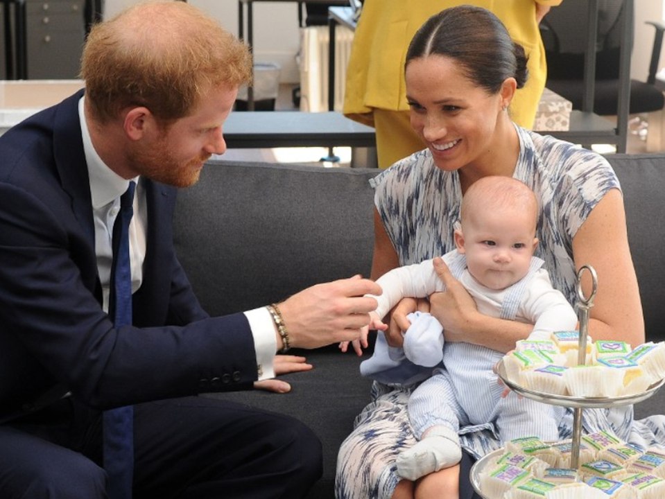 Meghan und Harry platzt wegen Drohnen-Fotos von Archie der Kragen