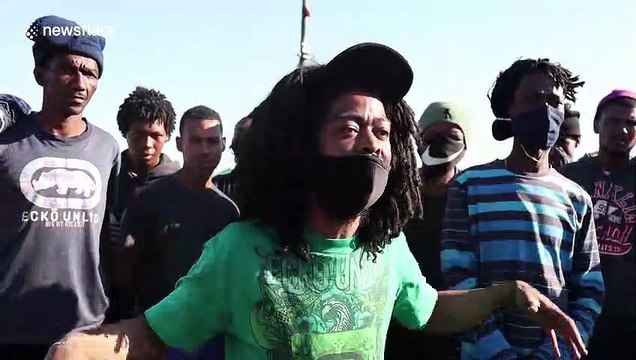 Residents waiting for social housing in Cape Town build houses on vacant land