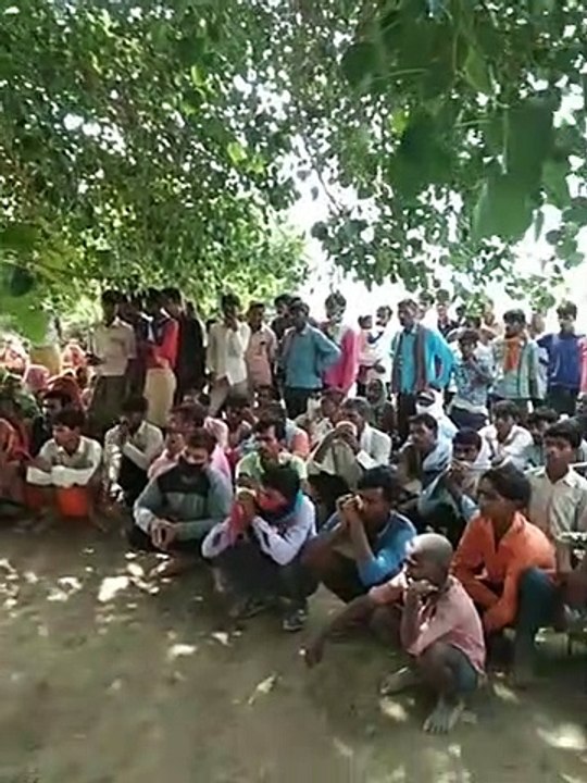 हरदोईः प्रेमी युगल के गंगा नदी के किनारे पीपल के पेड़ पर झूलते मिले शव