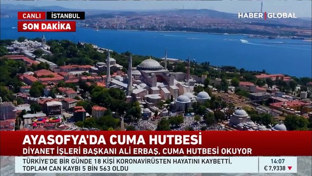 Ayasofya'da 86 yıl sonra ilk hutbe kılıç geleneğiyle okundu