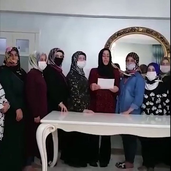 AKP Erciş Kadın Kolları üyeleri istifa etti: İlçe başkanı psikolojik baskı uyguluyor