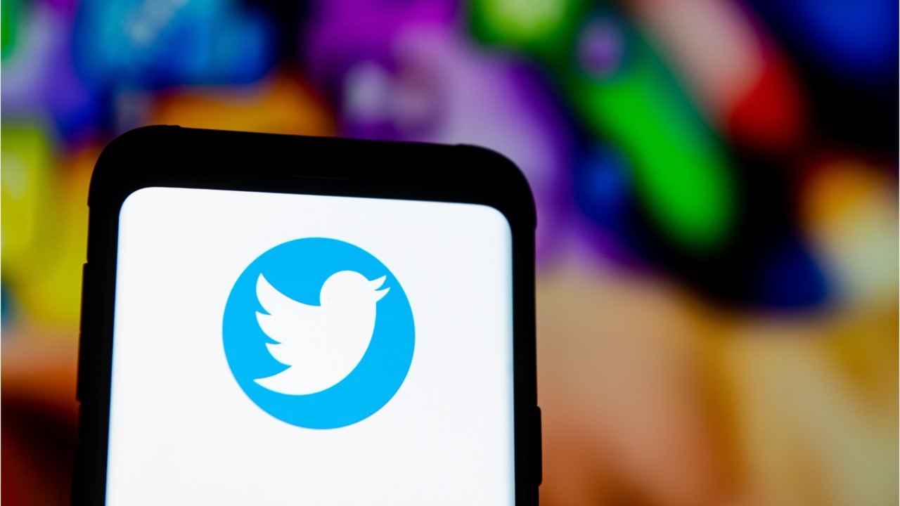 Twitter Considering Subscriptions