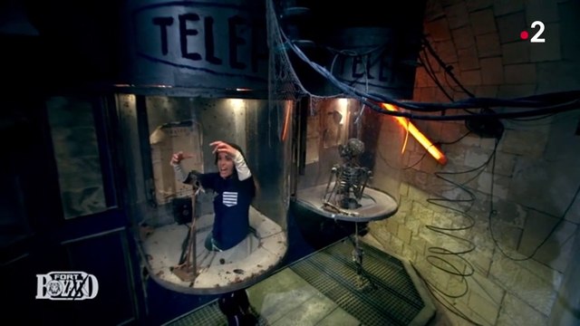 Fort Boyard 2020 : extrait de Capucine Anav dans la Cabine abandonnée (25 juillet 2020)
