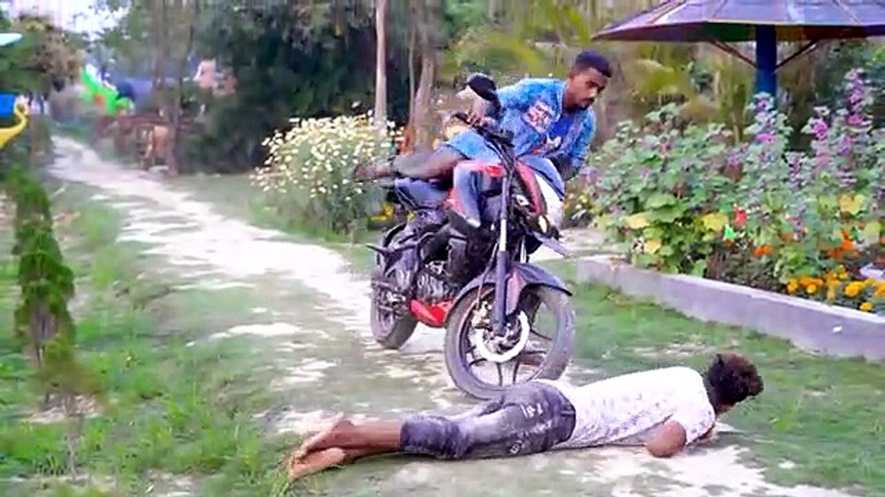 Best Funny Video In 2020 '' Create By Funny Entertainment ''
