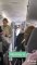 Coronavirus - Une femme refuse de porter un masque sur un vol American Airlines : Elle est débarqué sous les applaudissements des autres passagers