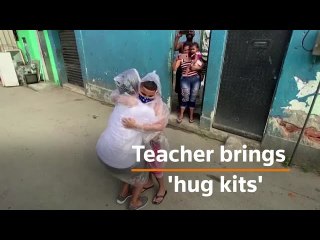 Brazilian teacher creates 'hug kits' for students