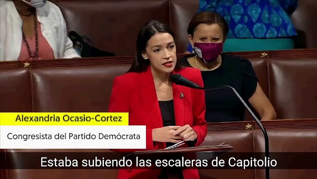Alexandria Ocasio-Cortez: "Mis padres no me educaron para aceptar los insultos de un hombre"
