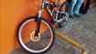 Adolescente é socorrido pelo Siate após sofrer queda de bicicleta na Rua da Lapa