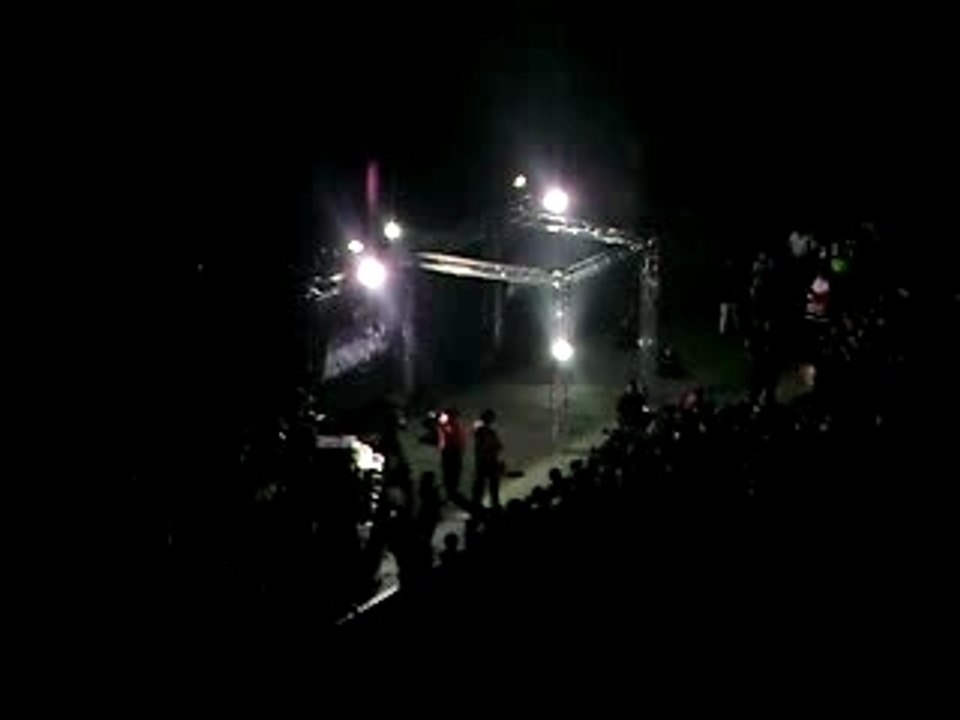Entrada Undertaker 13-02-2008