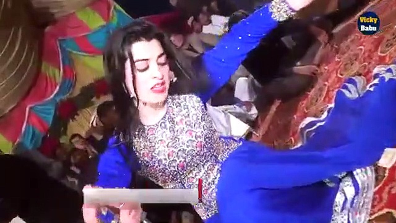 Madam_Talash_Jan_|_thori_pi_taan_ki_hoya_|_Latest_Dance_Video_2018_|_kacha_khuh_city_Show(360p)