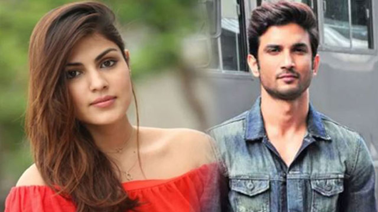 Sushant Singh Rajput को Rhea Chakraborty इस बात पर करती थी Blackmail, हुआ खुलासा | FilmiBeat