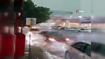 - Suudi Arabistan'ın Taif şehrini sel vurdu