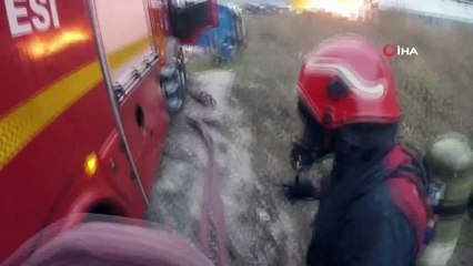 İtfaiye erlerinin zorlu görevi bir kez daha gözler önüne serildi