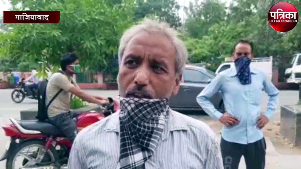 लॉक डाउन के दौरान सड़क पर पसरा सन्नाटा शराब की द...