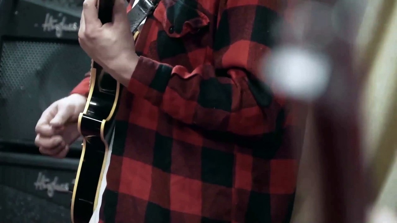 7) Music.  Guitar Bass.  CHALLENGE.  Density & Time. Dance et électro.  Dramatique