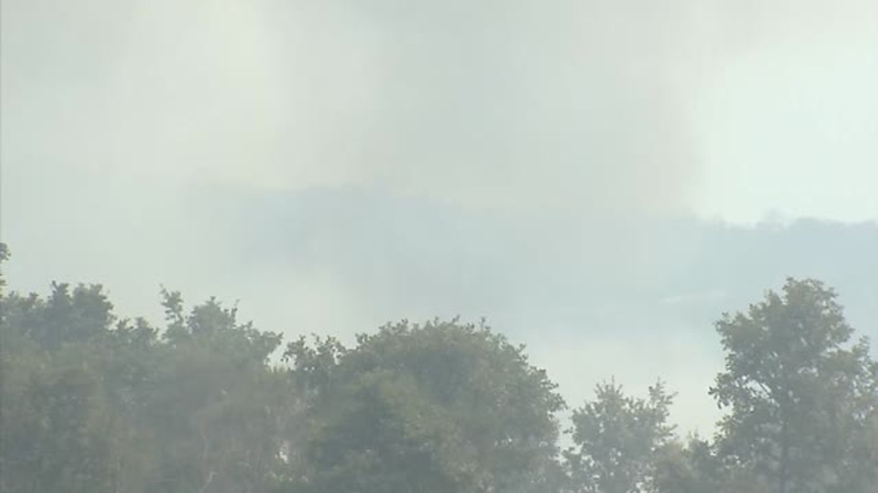 Tres incendios forestales devoran 850 hectáreas en tres municipios de Ourense