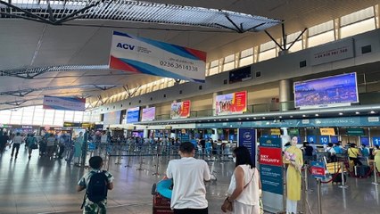 Đà Nẵng bác bỏ thông tin du khách đồng loạt hủy tour, sân bay vỡ trận