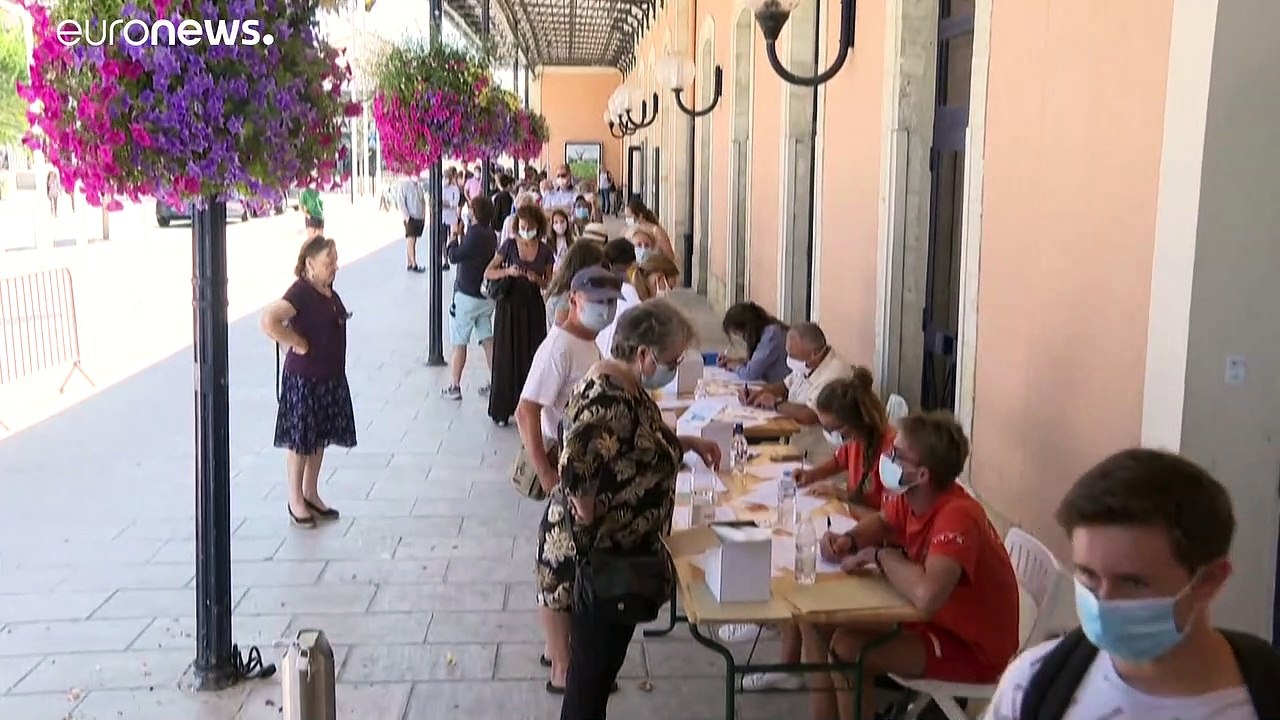 Frankreich, Gironde: kostenloser Covid-19-Test am Strand