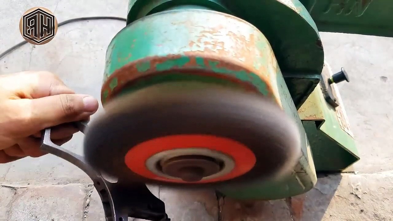 Vintage shooting weapon - Impressive  Restoration