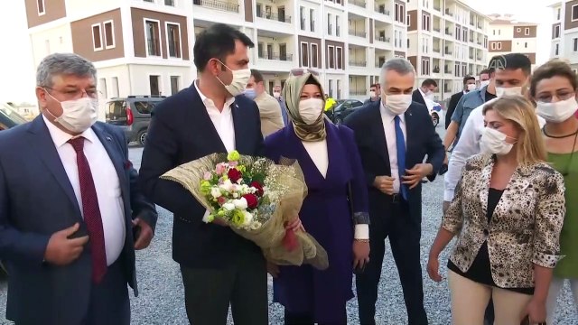 Bakan Kurum, İncirliova TOKİ konutlarında incelemelerde bulundu - AYDIN