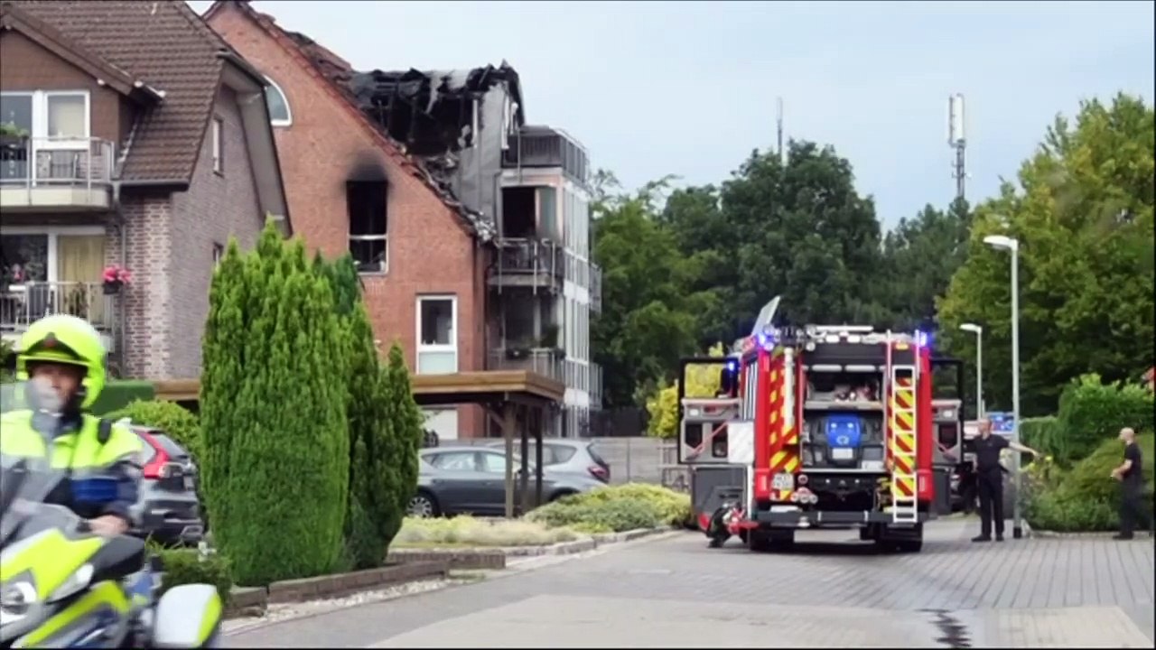 Drei Tote bei Absturz von Leichtflugzeug in NRW