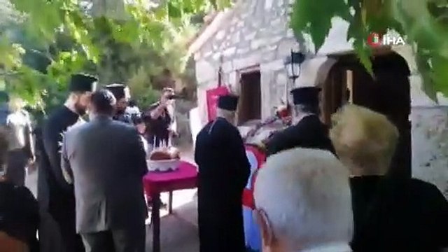 Bartholomeos Bozcaada’da düzenlenen geleneksel ayine katıldı