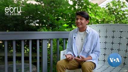 American Teen Depicts Immigration Crisis Through Art