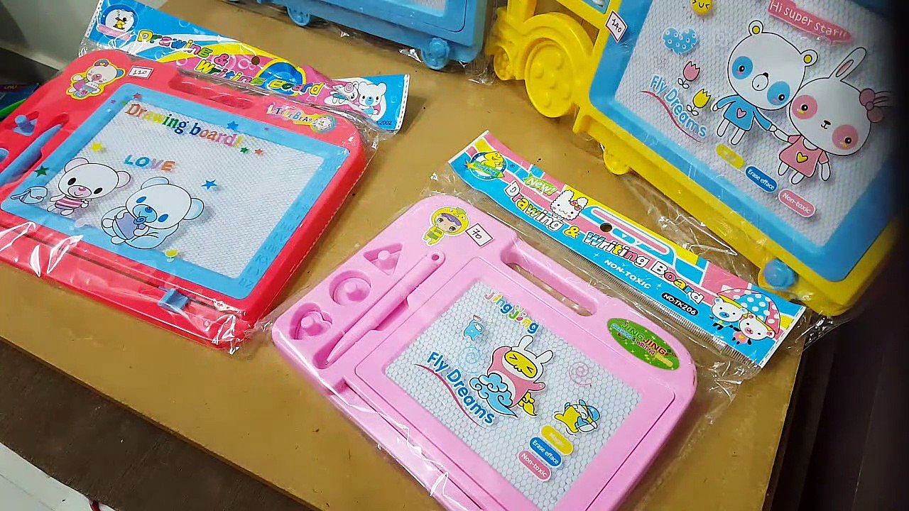 Unboxing and review of MAGIC DRAWING SLATE FOR KIDS