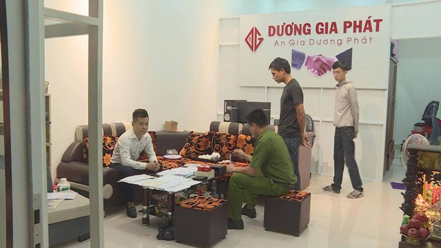 Đắk Lắk: Bắt hai nhóm tín dụng đen cho vay lãi cắt cổ | VTC