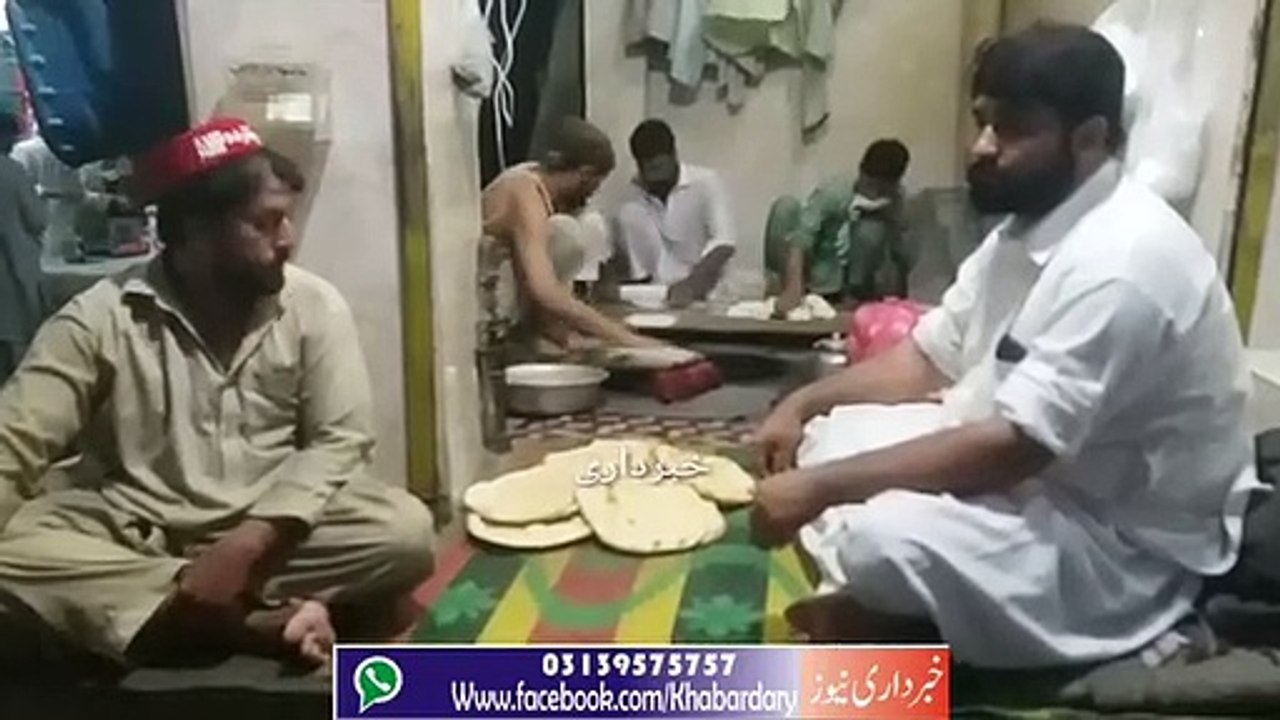 Aatey ki Qimat ma Ezafa aur Roti ki Qimat Barqarar Rehne par Nanbayan Pareshan hain.