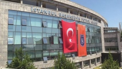 Fe, fútbol y Erdogan: la primera liga del Basaksehir, un club sin afición