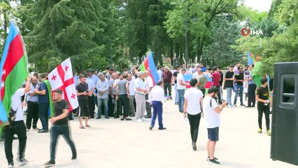 - Gürcistan’daki Türklerden Azerbaycan’a destek mitingi