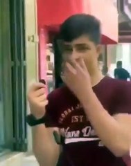 Filistinli bir gencin, muhabirin sorusu karşısındaki tepkisi sosyal medyanın gündemine oturdu.