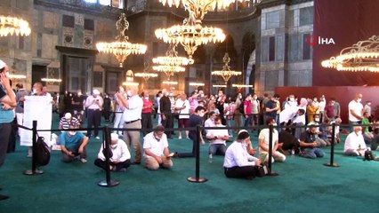 Ayasofya-i Kebir Cami-i Şerifi’ne yoğun ilgi devam ediyor