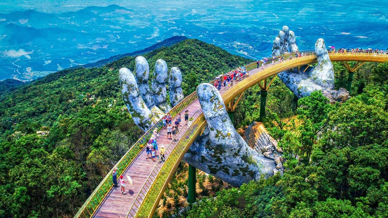Đà Nẵng: Ngừng đón du khách, học sinh nghỉ học | VTC