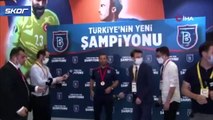 Okan Buruk: “Kupayı tutmak çok farklı bir duygu”