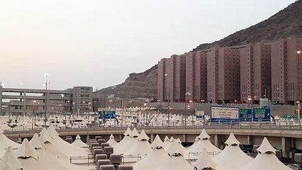 السعودية تستعد لتنظيم الحج بأعداد محدودة في ظل تهديد فيروس كورونا المستجد