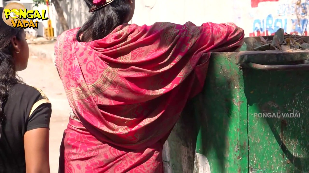 Throwing Baby Girl குப்பைத்தொட்டியில் குழந்தை Prank (Social