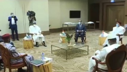 مالي.. مطالب متواصلة بتنحي الرئيس و"إيكواس" تتوسط لحل الأزمة