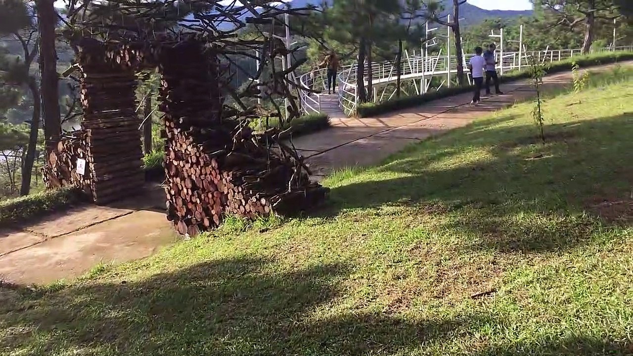 Cổng chào làng cổ tích