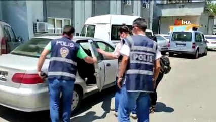 İkinci el araç satışı dolandırıcısı 3 kadın tutuklandı