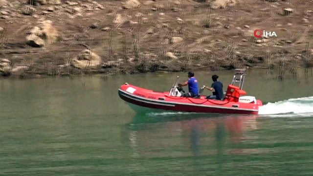 Baraj gölünün suyu 6 metre düşürüldü, Gülistan'ı arama çalışmaları sürüyor